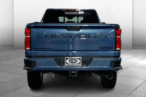 More photos of 2025 Chevrolet Silverado 2500HD High Country at Cable Dahmer Chevrolet of Kansas City, MO