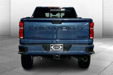 More photos of 2025 Chevrolet Silverado 2500 HD High Country at Cable Dahmer Chevrolet of Kansas City, MO