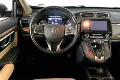 More photos of 2018 Honda CR-V Touring at Cable Dahmer Chevrolet of Kansas City, MO