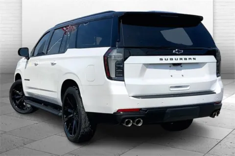 Another view of 2025 Chevrolet Suburban Z71 for sale in Kansas City, MO at Cable Dahmer Chevrolet of Kansas City