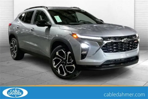Gray 2025 Chevrolet Trax 2RS for sale in Kansas City, MO