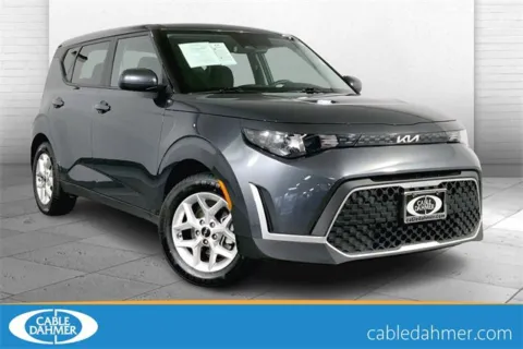 Gray 2024 Kia Soul LX for sale in Kansas City, MO