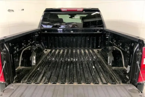 More photos of 2023 Chevrolet Silverado 1500 LT (2FL) at Cable Dahmer Chevrolet of Kansas City, MO