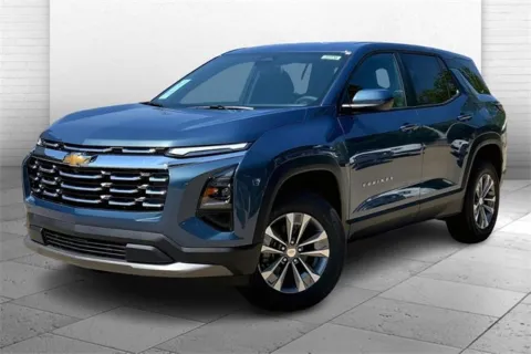 Photos of 2026 Chevrolet Equinox LT for sale in Kansas City, MO at Cable Dahmer Chevrolet of Kansas City