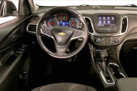 More photos of 2022 Chevrolet Equinox LT at Cable Dahmer Chevrolet of Kansas City, MO