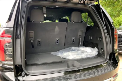 More photos of 2025 Chevrolet Tahoe LS at Cable Dahmer Chevrolet of Kansas City, MO