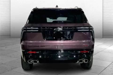More photos of 2026 Chevrolet Traverse RS at Cable Dahmer Chevrolet of Kansas City, MO