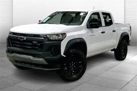 Photos of 2026 Chevrolet Colorado Trail Boss for sale in Kansas City, MO at Cable Dahmer Chevrolet of Kansas City