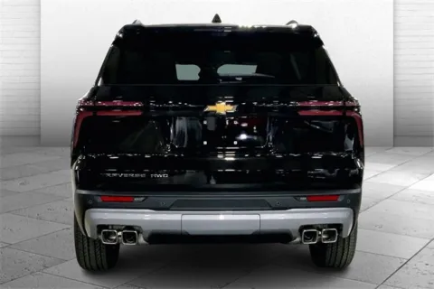 More photos of 2026 Chevrolet Traverse LT at Cable Dahmer Chevrolet of Kansas City, MO