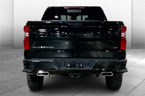 More photos of 2025 Chevrolet Silverado 1500 LT Trail Boss at Cable Dahmer Chevrolet of Kansas City, MO