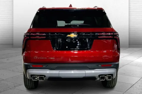 More photos of 2026 Chevrolet Traverse AWD LT at Cable Dahmer Chevrolet of Kansas City, MO