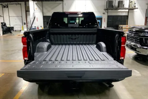 More photos of 2025 Chevrolet Silverado 2500HD LT at Cable Dahmer Chevrolet of Kansas City, MO