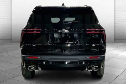 More photos of 2026 Chevrolet Traverse AWD LT at Cable Dahmer Chevrolet of Kansas City, MO