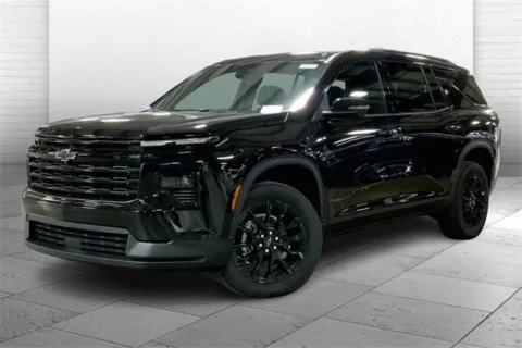 Photos of 2026 Chevrolet Traverse LT for sale in Kansas City, MO at Cable Dahmer Chevrolet of Kansas City