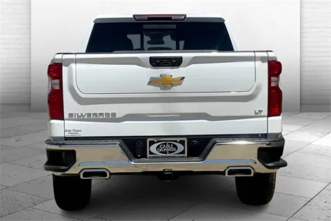 More photos of 2025 Chevrolet Silverado 1500 LT at Cable Dahmer Chevrolet of Kansas City, MO