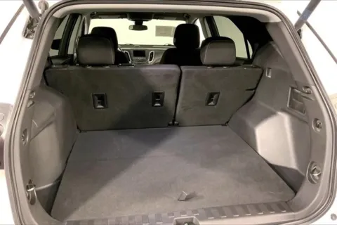 More photos of 2022 Chevrolet Equinox LT at Cable Dahmer Chevrolet of Kansas City, MO