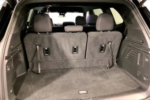 More photos of 2025 GMC Acadia Elevation at Cable Dahmer Chevrolet of Kansas City, MO