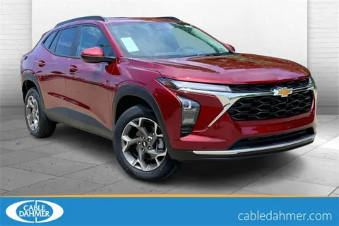Red 2025 Chevrolet Trax LT for sale in Kansas City, MO