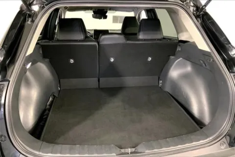 More photos of 2024 Toyota Corolla Cross XLE at Cable Dahmer Chevrolet of Kansas City, MO