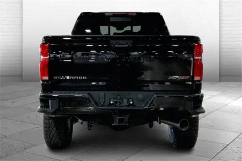 More photos of 2025 Chevrolet Silverado 2500 HD ZR2 at Cable Dahmer Chevrolet of Kansas City, MO