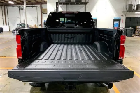 More photos of 2025 Chevrolet Silverado 2500 HD ZR2 at Cable Dahmer Chevrolet of Kansas City, MO