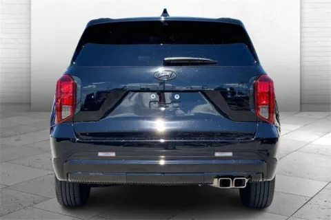 Another view of 2024 Hyundai Palisade Calligraphy Night Edition for sale in Kansas City, MO at Cable Dahmer Chevrolet of Kansas City