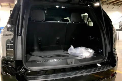 More photos of 2025 Chevrolet Tahoe Z71 at Cable Dahmer Chevrolet of Kansas City, MO
