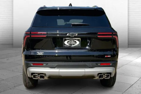 More photos of 2026 Chevrolet Traverse AWD Z71 at Cable Dahmer Chevrolet of Kansas City, MO