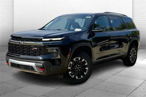 Photos of 2026 Chevrolet Traverse Z71 for sale in Kansas City, MO at Cable Dahmer Chevrolet of Kansas City