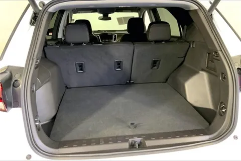 More photos of 2024 Chevrolet Equinox LT at Cable Dahmer Chevrolet of Kansas City, MO