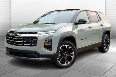 Photos of 2026 Chevrolet Equinox LT for sale in Kansas City, MO at Cable Dahmer Chevrolet of Kansas City