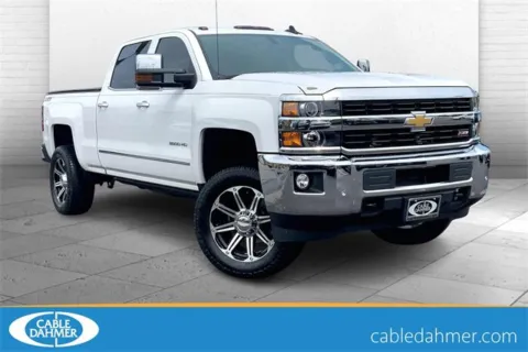 White 2015 Chevrolet Silverado 2500 HD LTZ for sale in Kansas City, MO