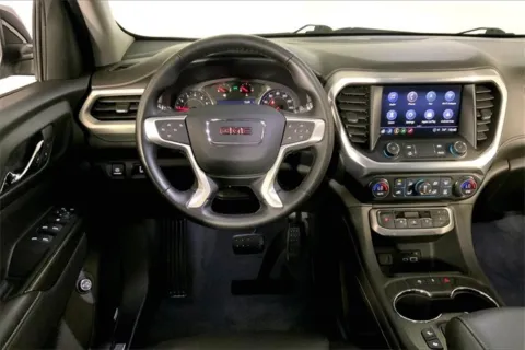 More photos of 2023 GMC Acadia SLT at Cable Dahmer Chevrolet of Kansas City, MO
