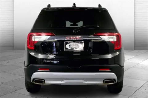 Another view of 2023 GMC Acadia SLT for sale in Kansas City, MO at Cable Dahmer Chevrolet of Kansas City