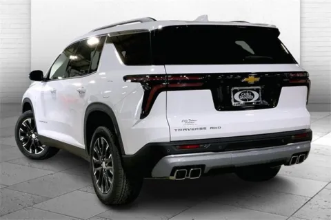 Another view of 2026 Chevrolet Traverse LT for sale in Kansas City, MO at Cable Dahmer Chevrolet of Kansas City