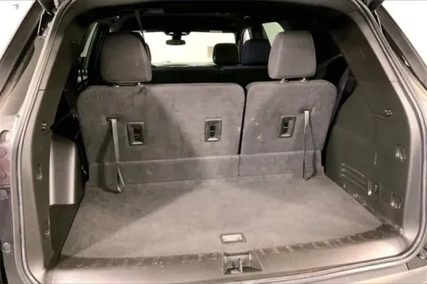More photos of 2023 Chevrolet Traverse LT Cloth at Cable Dahmer Chevrolet of Kansas City, MO