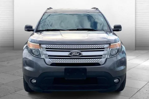 Photos of 2014 Ford Explorer XLT for sale in Kansas City, MO at Cable Dahmer Chevrolet of Kansas City