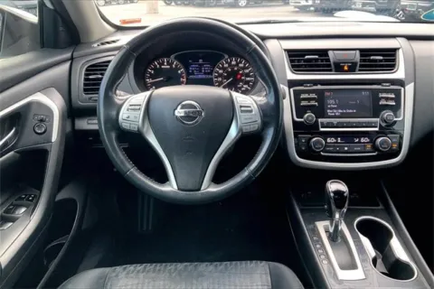 More photos of 2018 Nissan Altima 2.5 SV at Cable Dahmer Chevrolet of Kansas City, MO