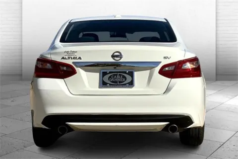 Another view of 2018 Nissan Altima 2.5 SV for sale in Kansas City, MO at Cable Dahmer Chevrolet of Kansas City