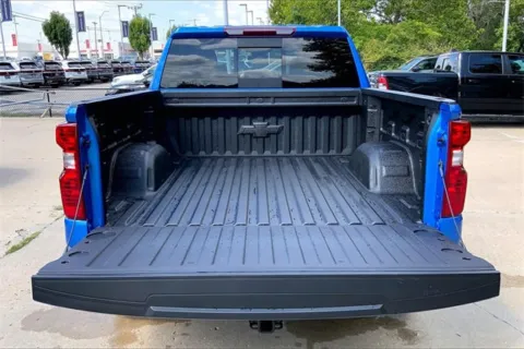 More photos of 2025 Chevrolet Silverado 1500 LT at Cable Dahmer Chevrolet of Kansas City, MO