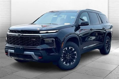 Photos of 2025 Chevrolet Traverse Z71 for sale in Kansas City, MO at Cable Dahmer Chevrolet of Kansas City