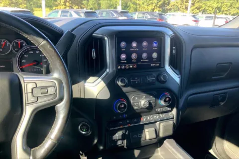More photos of 2020 Chevrolet Silverado 1500 LTZ at Cable Dahmer Chevrolet of Kansas City, MO