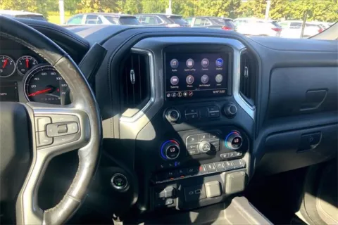 More photos of 2020 Chevrolet Silverado 1500 LTZ at Cable Dahmer Chevrolet of Kansas City, MO
