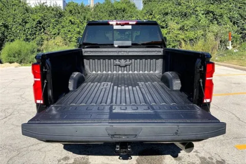 More photos of 2025 Chevrolet Silverado 2500 HD High Country at Cable Dahmer Chevrolet of Kansas City, MO