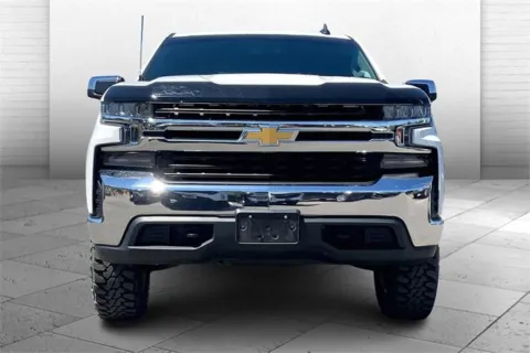 Photos of 2019 Chevrolet Silverado 1500 LT for sale in Kansas City, MO at Cable Dahmer Chevrolet of Kansas City