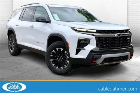 White 2026 Chevrolet Traverse Z71 for sale in Kansas City, MO