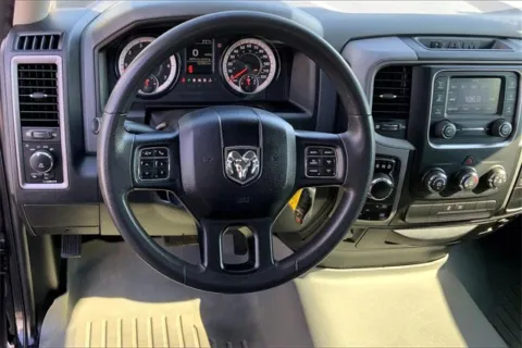 More photos of 2018 RAM 1500 Express at Cable Dahmer Chevrolet of Kansas City, MO