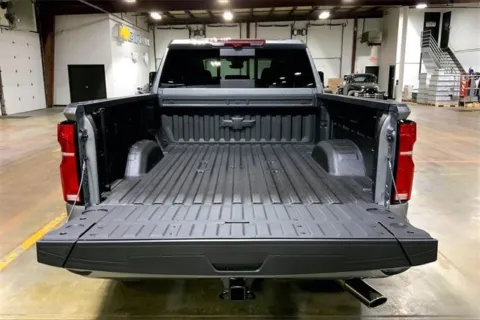 More photos of 2025 Chevrolet Silverado 2500 HD High Country at Cable Dahmer Chevrolet of Kansas City, MO