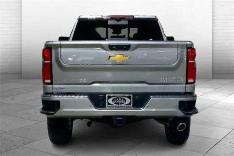More photos of 2025 Chevrolet Silverado 2500 HD High Country at Cable Dahmer Chevrolet of Kansas City, MO