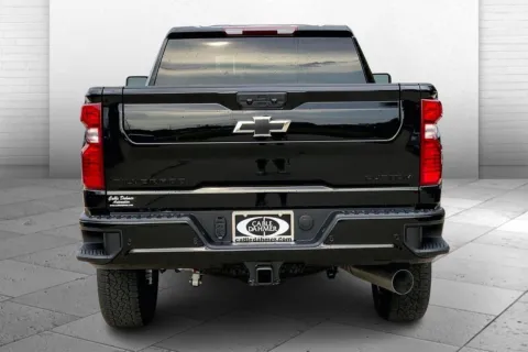 More photos of 2025 Chevrolet Silverado 2500HD Custom at Cable Dahmer Chevrolet of Kansas City, MO
